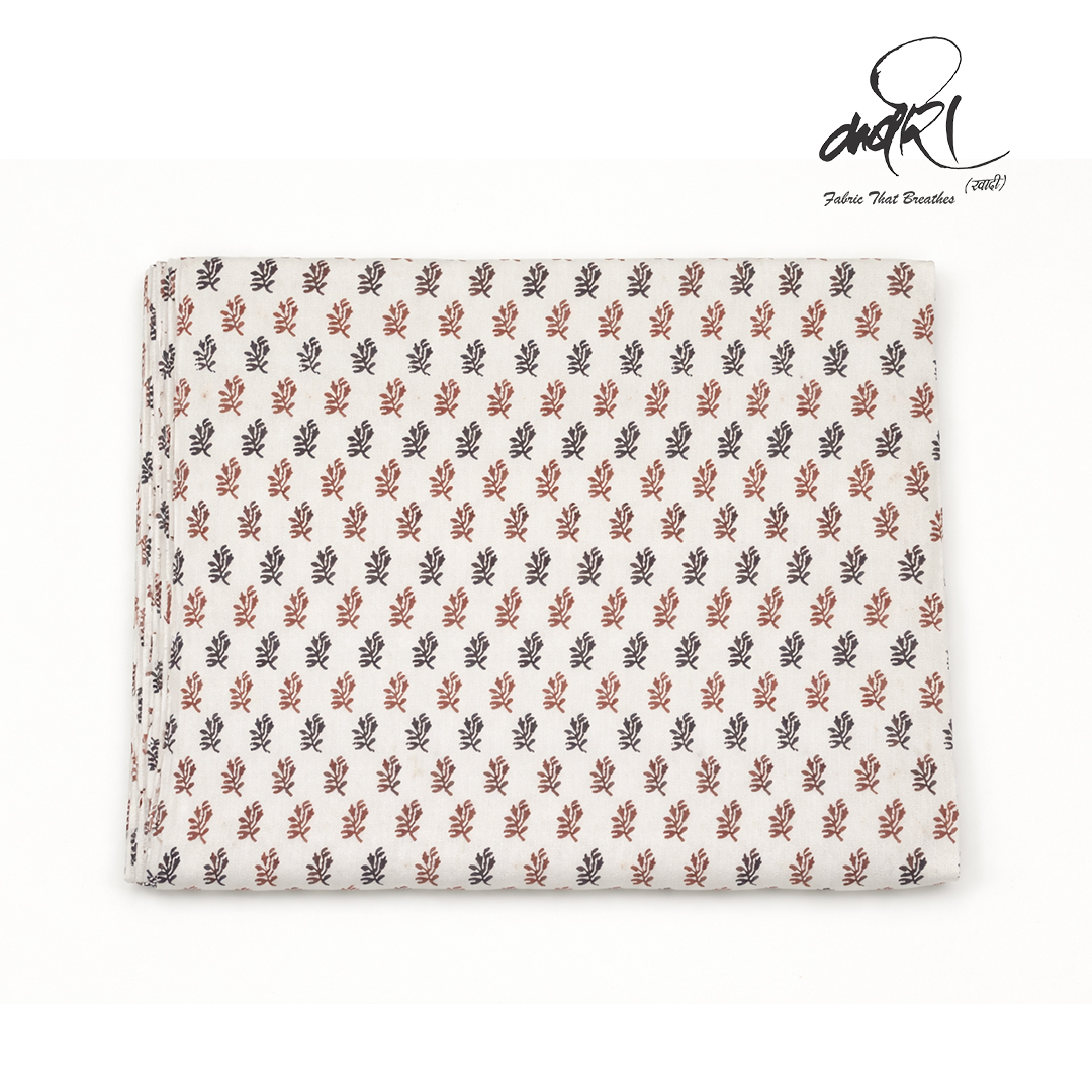 बाघ प्रिंट रनिंग फैब्रिक – सुसंस्कृत प्रिंट में व्यावहारिक कपड़ा